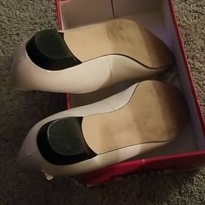Women shoes